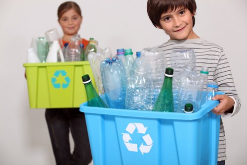 Eco-friendly grab hire service in Dalston